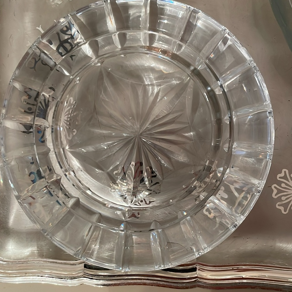 Waterford beautiful sparkling crystal jewelry dish. Great wedding bride gift
